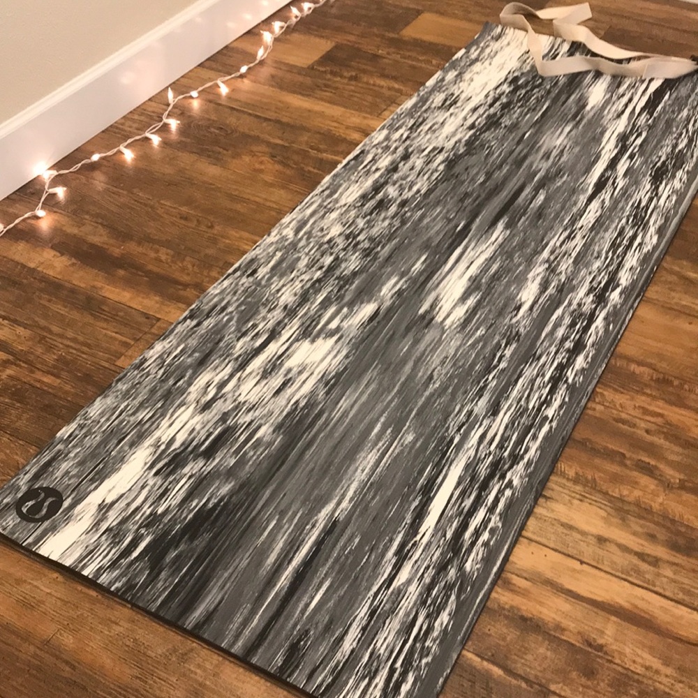 Lululemon Yoga Mat